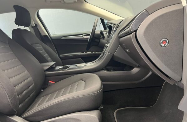 Ford Mondeo 2.0 EB 140 kW Titanium servis, nabídka 860bc045-0402-40ec-98dc-12e3aed026b6