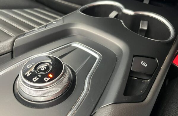 Ford Mondeo 2.0 EB 140 kW Titanium servis, nabídka 860bc045-0402-40ec-98dc-12e3aed026b6