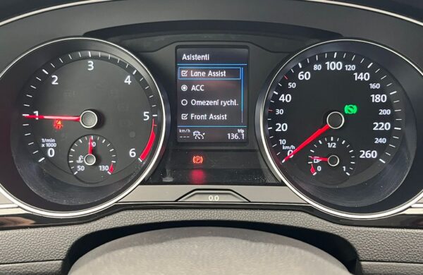 Volkswagen Passat 2.0 TDi LED SVĚTLA, DSG, CEBIA, nabídka d4f2ddad-7219-478e-a8cf-9e6ac84450d2