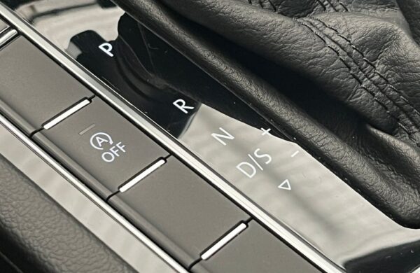 Volkswagen Passat 2.0 TDi LED SVĚTLA, DSG, CEBIA, nabídka d4f2ddad-7219-478e-a8cf-9e6ac84450d2