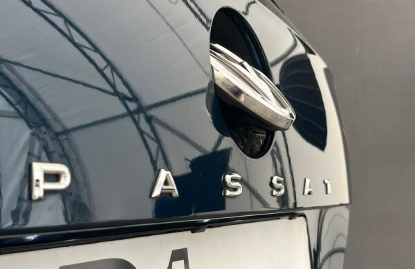 Volkswagen Passat 2.0 TDi LED SVĚTLA, DSG, CEBIA, nabídka d4f2ddad-7219-478e-a8cf-9e6ac84450d2