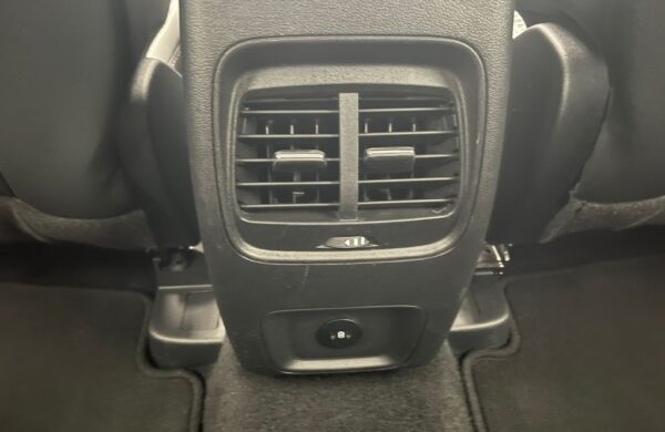Ford Kuga 2.5 DURATEC HEV 4X4  Titanium X, nabídka 268f7100-33d1-49c3-a4a3-9f41ebd96935