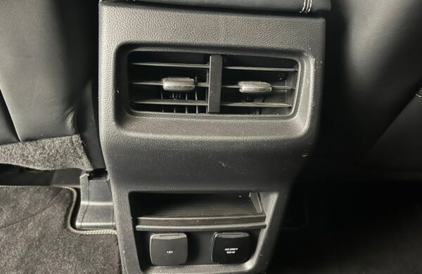 Ford S-Max 2.0 EcoBlue Automat VIGNALE, nabídka 14bc1d17-fd91-4a24-be7e-8f6e6ff3d7a4