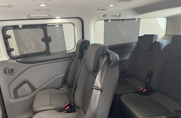 Ford Tourneo Custom 320 L2H1 Titanium aut., nabídka ef89f468-85c9-41ea-af5e-9834f2e47522