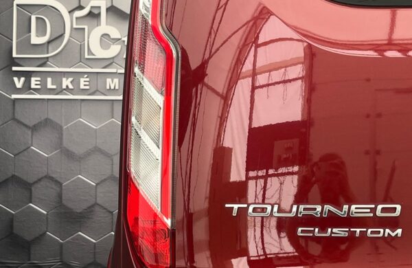 Ford Tourneo Custom 320 L2H1 Titanium aut., nabídka ef89f468-85c9-41ea-af5e-9834f2e47522
