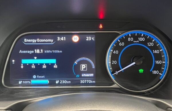 Nissan Leaf N-Connecta, 110 kW, 40kWh, nabídka 8c073d9d-2fff-4803-b393-665c7e80eb0d