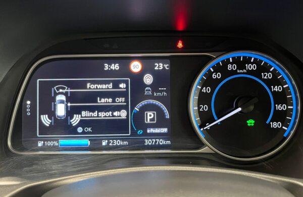 Nissan Leaf N-Connecta, 110 kW, 40kWh, nabídka 8c073d9d-2fff-4803-b393-665c7e80eb0d