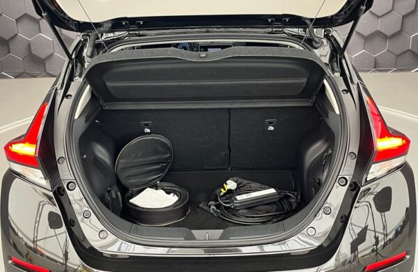 Nissan Leaf N-Connecta, 110 kW, 40kWh, nabídka 8c073d9d-2fff-4803-b393-665c7e80eb0d
