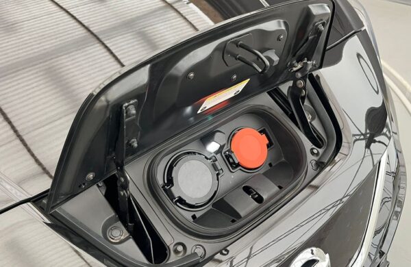 Nissan Leaf N-Connecta, 110 kW, 40kWh, nabídka 8c073d9d-2fff-4803-b393-665c7e80eb0d