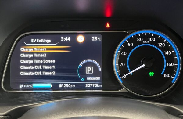 Nissan Leaf N-Connecta, 110 kW, 40kWh, nabídka 8c073d9d-2fff-4803-b393-665c7e80eb0d