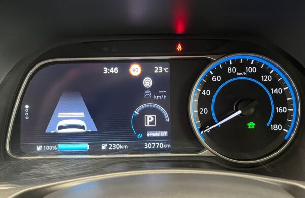 Nissan Leaf N-Connecta, 110 kW, 40kWh, nabídka 8c073d9d-2fff-4803-b393-665c7e80eb0d