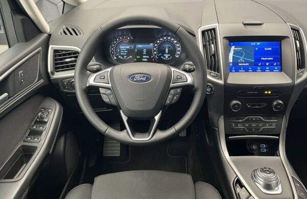 Ford S-Max 2.5 Duratec HEV LED, nabídka 3202e0d8-6fd7-4e3f-955c-acf9833e48e2