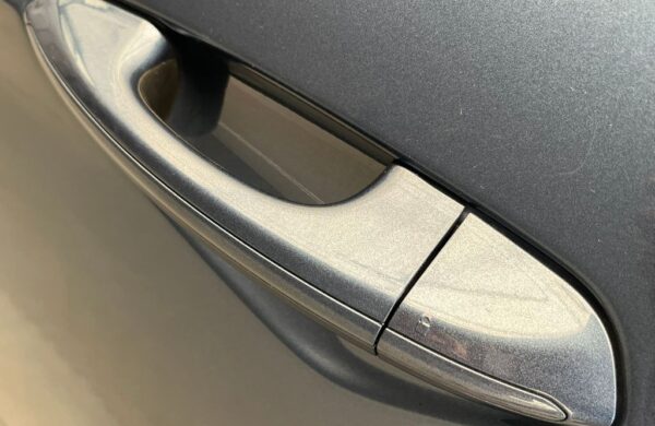 Ford S-Max 2.5 Duratec HEV LED, nabídka 3202e0d8-6fd7-4e3f-955c-acf9833e48e2