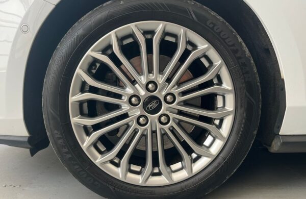 Ford Focus 2.0 EB Titanium LED, nabídka 45f6504b-1eb4-4a36-bef6-af132e484cb6