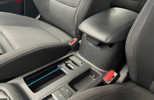 Ford Focus 2.0 EB Titanium 110KW, nabídka c8e55e7c-0490-4338-9b8e-4c61a125f2bd