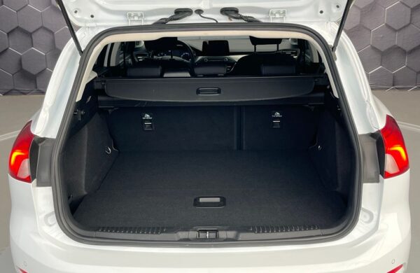 Ford Focus 2.0 EB Titanium 110KW, nabídka c8e55e7c-0490-4338-9b8e-4c61a125f2bd