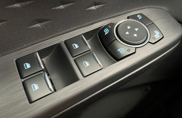 Ford Kuga 2,0 EB 140 kW AWD ST-Line, nabídka eda5aa11-49c9-44eb-9cac-3de703e67d5a