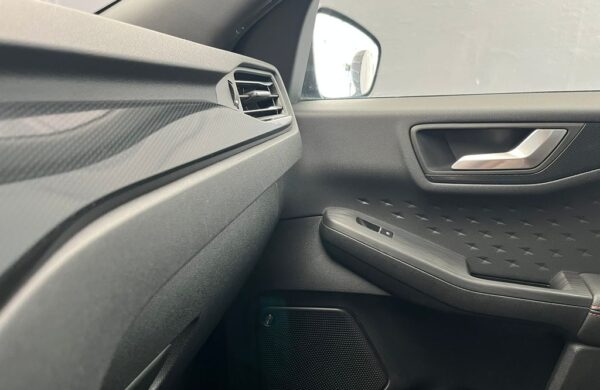 Ford Kuga 2,0 EB 140 kW AWD ST-Line, nabídka eda5aa11-49c9-44eb-9cac-3de703e67d5a