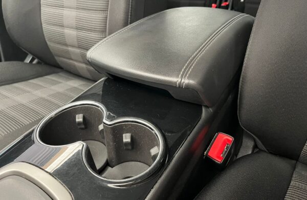 Ford Galaxy 110 kW, tažné, 7 míst, po servise , nabídka df97abc4-d964-4d0e-bc54-b6dfed3a4014