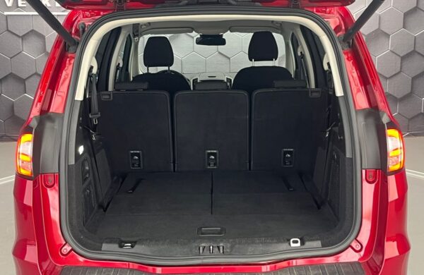 Ford Galaxy 110 kW, tažné, 7 míst, po servise , nabídka df97abc4-d964-4d0e-bc54-b6dfed3a4014