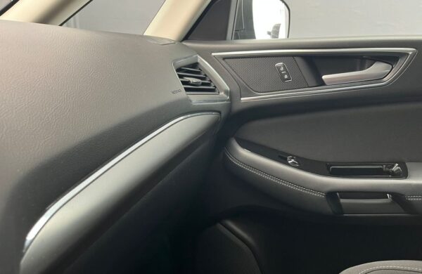 Ford S-Max 2,5 HEV Titanium 7 míst, nabídka 57bf51ae-f7b6-46d7-9448-2bf96156dcd2