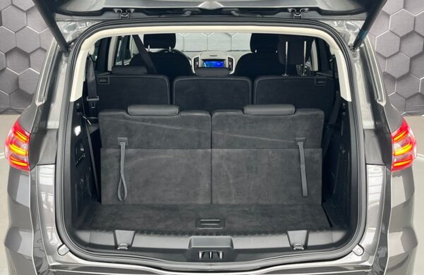 Ford S-Max 2,5 HEV Titanium 7 míst, nabídka 57bf51ae-f7b6-46d7-9448-2bf96156dcd2
