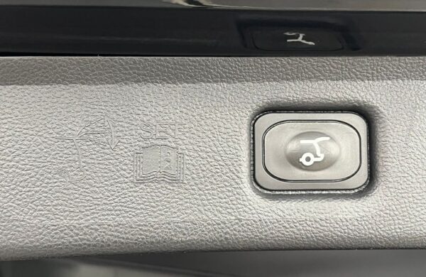 Ford S-Max 2,5 HEV Titanium 7 míst, nabídka 57bf51ae-f7b6-46d7-9448-2bf96156dcd2