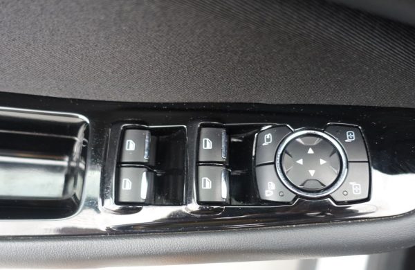Ford S-Max 2.0 EcoBlue LED SVĚTLA, nabídka d7a9043e-4988-43ed-ad23-60851ae9a1fb