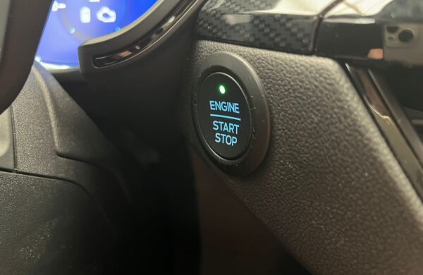 Ford Kuga 2.5 Duratec HEV 4×4 ST-LINE, nabídka 263d003b-6352-4f4a-bb7b-239c0eb9168a