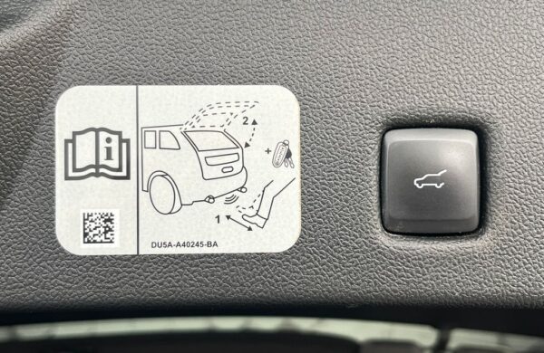Ford Kuga 2.5 Duratec HEV 4×4 ST-LINE, nabídka 263d003b-6352-4f4a-bb7b-239c0eb9168a
