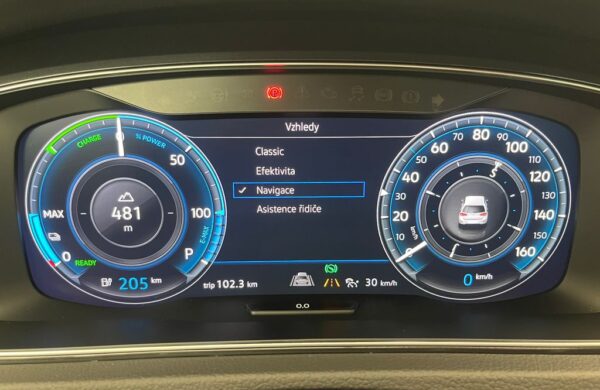 Volkswagen Golf e-Golf tepelné čerp., virtual kokpit, nabídka 6f8e5aa2-640d-495e-ad79-0f7de205906c