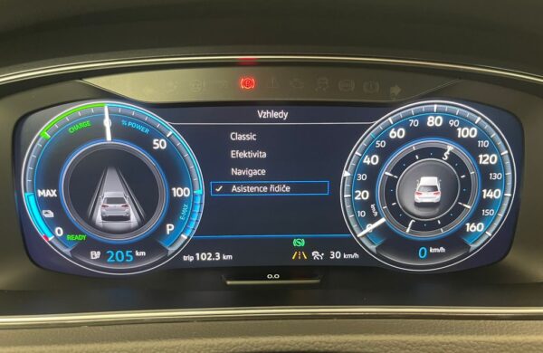 Volkswagen Golf e-Golf tepelné čerp., virtual kokpit, nabídka 6f8e5aa2-640d-495e-ad79-0f7de205906c