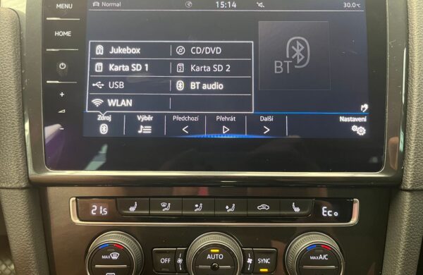 Volkswagen Golf e-Golf tepelné čerp., virtual kokpit, nabídka 6f8e5aa2-640d-495e-ad79-0f7de205906c