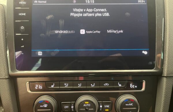 Volkswagen Golf e-Golf tepelné čerp., virtual kokpit, nabídka 6f8e5aa2-640d-495e-ad79-0f7de205906c
