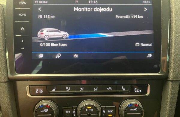 Volkswagen Golf e-Golf tepelné čerp., virtual kokpit, nabídka 6f8e5aa2-640d-495e-ad79-0f7de205906c