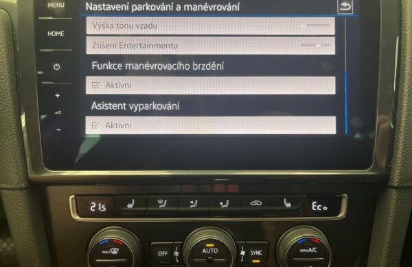Volkswagen Golf e-Golf tepelné čerp., virtual kokpit, nabídka 6f8e5aa2-640d-495e-ad79-0f7de205906c