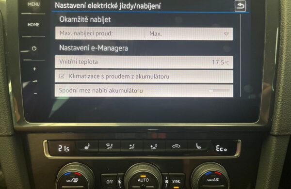 Volkswagen Golf e-Golf tepelné čerp., virtual kokpit, nabídka 6f8e5aa2-640d-495e-ad79-0f7de205906c