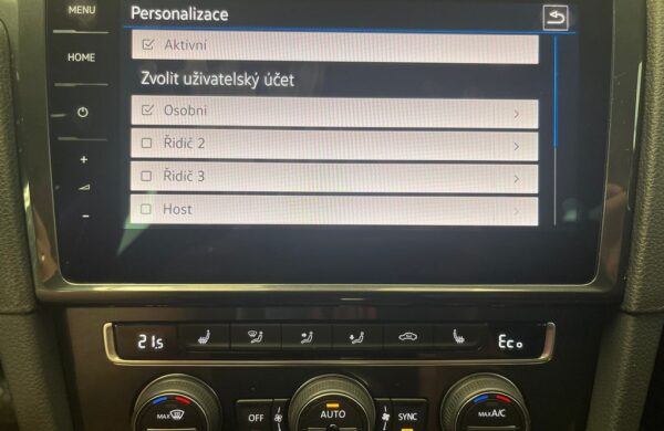 Volkswagen Golf e-Golf tepelné čerp., virtual kokpit, nabídka 6f8e5aa2-640d-495e-ad79-0f7de205906c