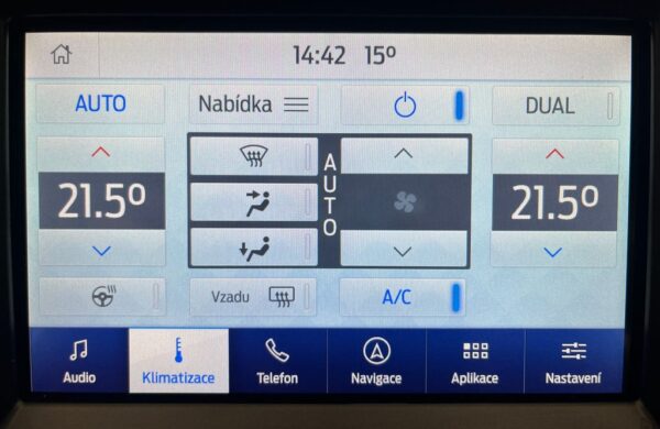 Ford Galaxy 2.5 HEV TITANIUM 7 míst, nabídka 213fe27f-0d98-4d16-8f55-04d6510ca566