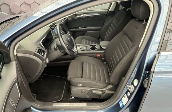 Ford Mondeo 2.0 EB 140 kW Titanium servis, nabídka 6db869be-05fb-4cdd-a270-59646510d1df
