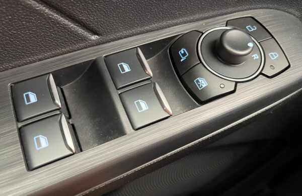 Ford Kuga 2.5 Duratec HEV ST-LINE, nabídka c9ea8d96-a449-414c-8ff2-d269aa3accfa