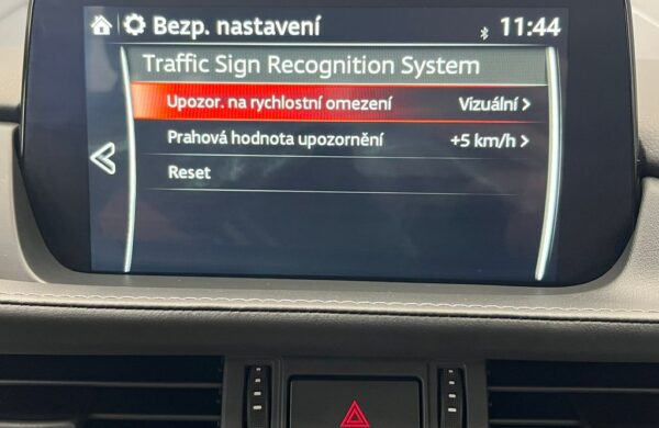 Mazda 6 2.5 SKYACTIV-G 194 Exclusive-L, nabídka 464f02af-696d-47e2-a391-c730faa22c95