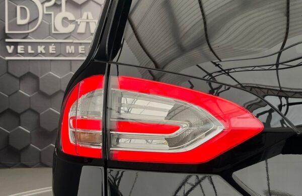 Ford Galaxy 2.0 EB Titanium manuál nez.topení, nabídka 50d8d9ac-540d-4735-b228-750a24e553b2