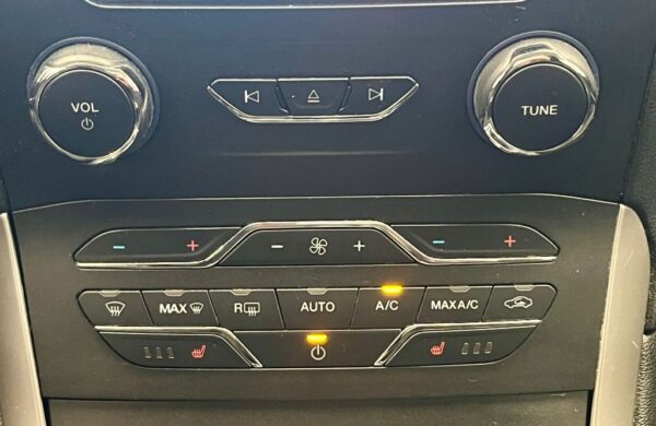 Ford S-Max 2,0 TDCi Business, nabídka 786ef896-e26e-4b14-874d-f71da3f246b1