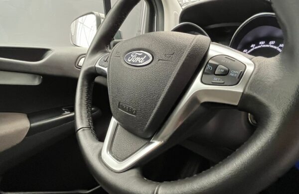 Ford Tourneo Courier Titanium 1.5 TDCi prav.servis, nabídka cd0aa8c6-bfb6-40ca-9dd7-e8058942fa83