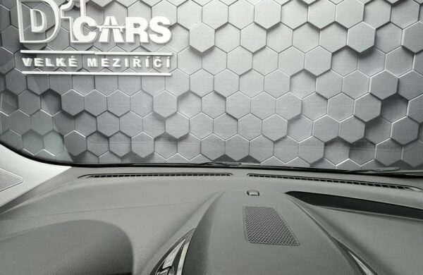 Ford Tourneo Courier Titanium 1.5 TDCi prav.servis, nabídka cd0aa8c6-bfb6-40ca-9dd7-e8058942fa83