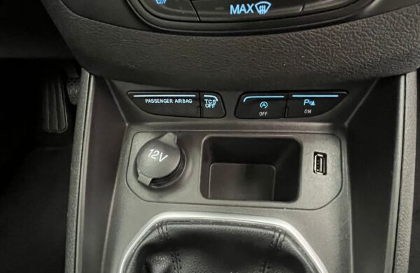 Ford Tourneo Courier Titanium 1.5 TDCi prav.servis, nabídka cd0aa8c6-bfb6-40ca-9dd7-e8058942fa83