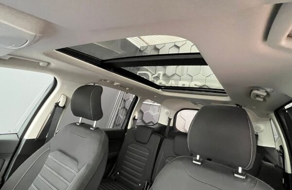 Ford Galaxy 2.5 HEV TITANIUM 7 míst , nabídka d0ea06f1-b49b-4b94-830e-1c7b934a6af0