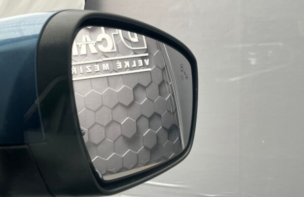 Ford Galaxy 2.5 HEV TITANIUM 7 míst , nabídka d0ea06f1-b49b-4b94-830e-1c7b934a6af0