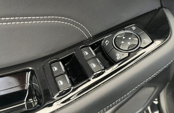 Ford Galaxy 2.5 HEV TITANIUM 7 míst , nabídka 67c81340-3bbf-4c3c-bb48-a6e2f1674672